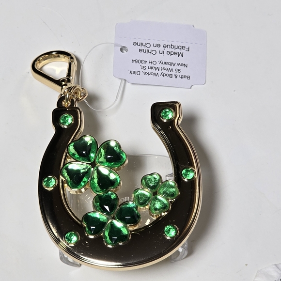 Bath & Body Works Lucky Clover Horseshoe PocketBac Holder NWT - Picture 2 of 3